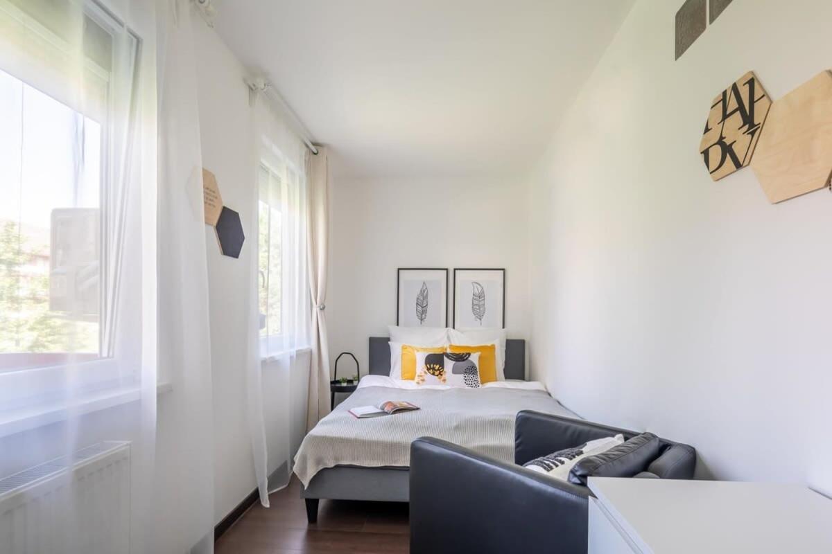 Sunny Balcony - Cute And Cozy Apartment Budapest Exterior photo