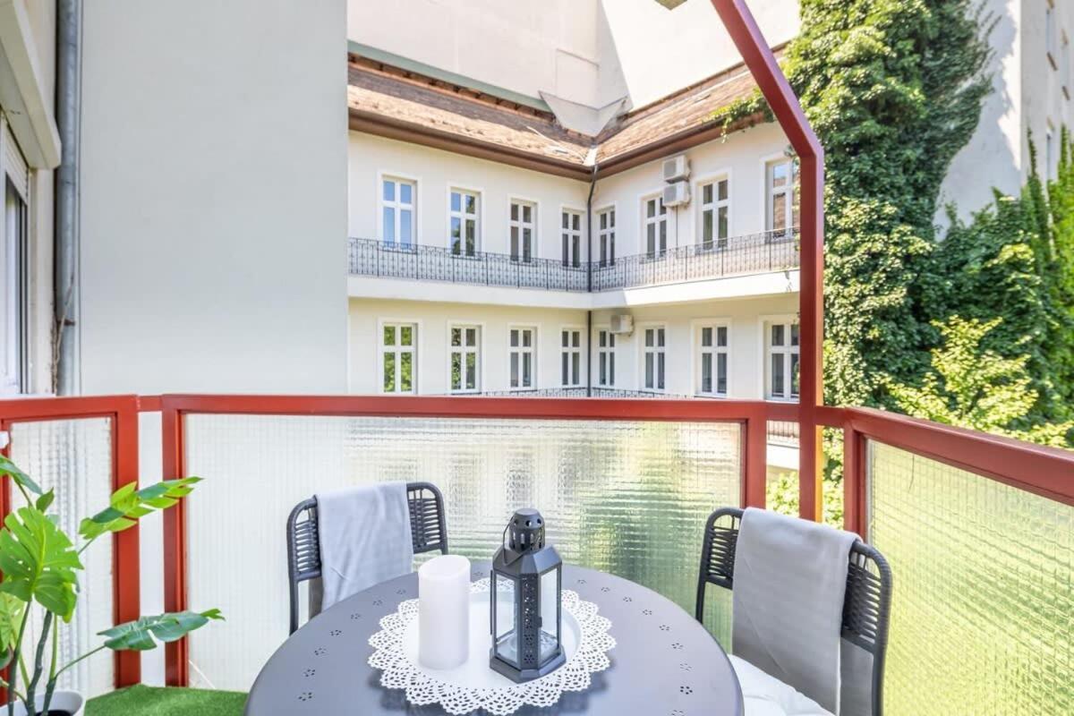 Sunny Balcony - Cute And Cozy Apartment Budapest Exterior photo