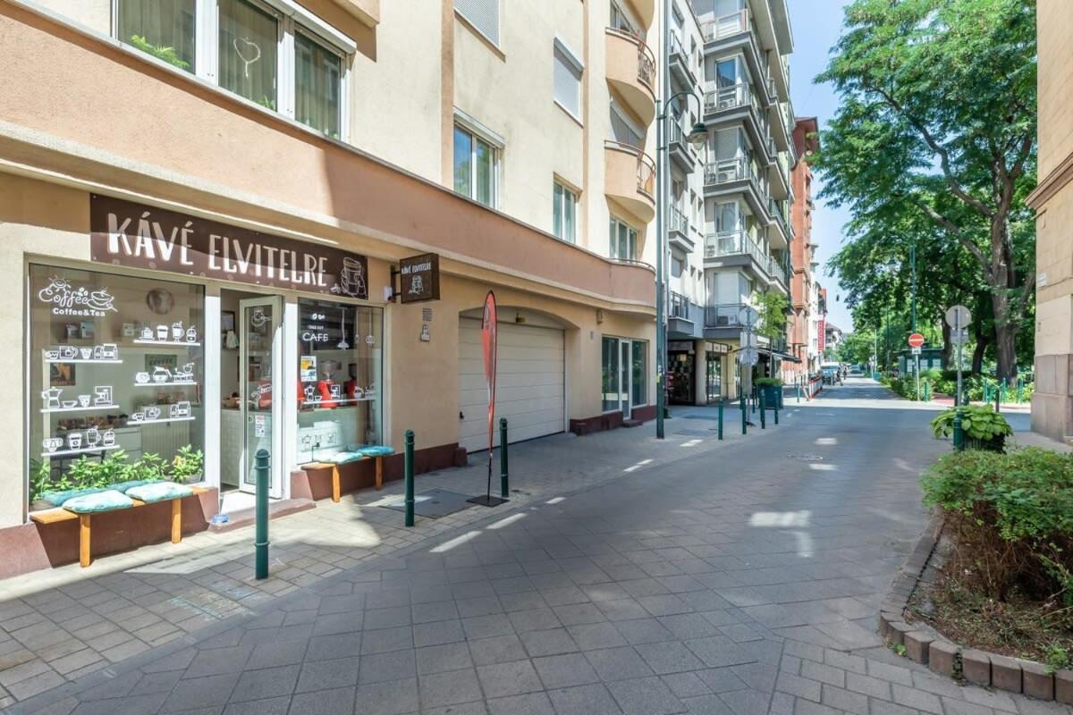Sunny Balcony - Cute And Cozy Apartment Budapest Exterior photo